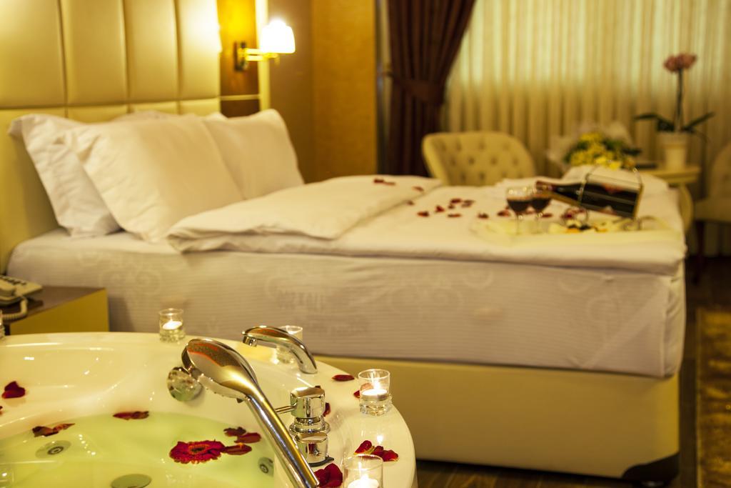 Cukurova Erten Hotel Адана Стая снимка