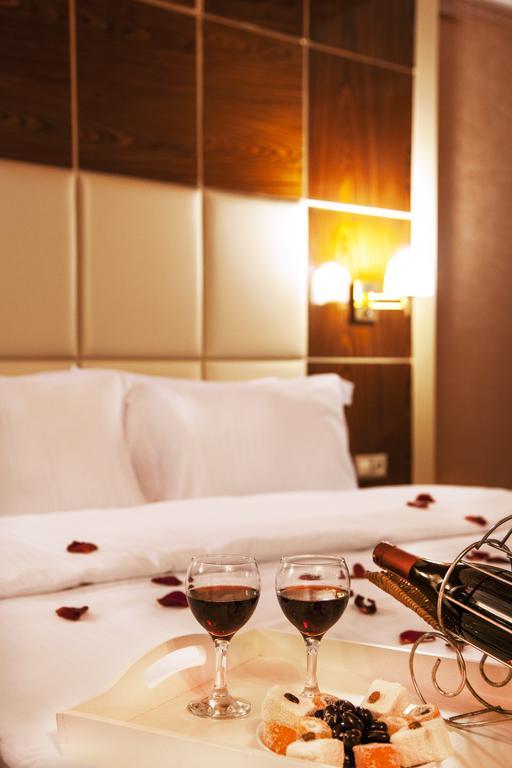 Cukurova Erten Hotel Адана Стая снимка