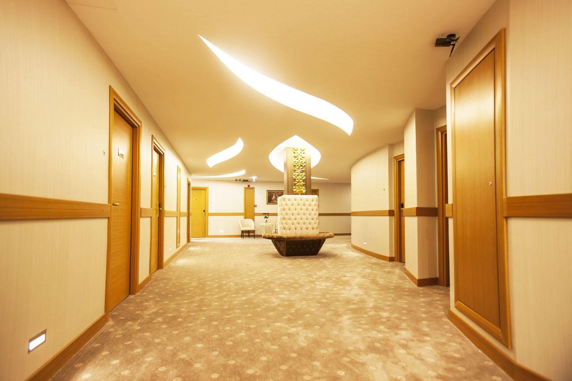 Cukurova Erten Hotel Адана Екстериор снимка